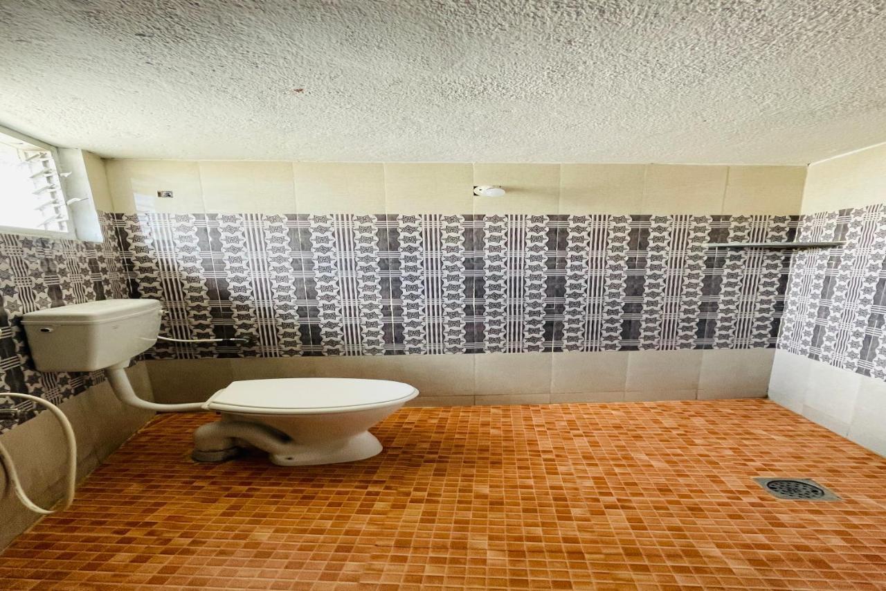 Skyry Hotel Iyyapanthangal Čennai Exteriér fotografie